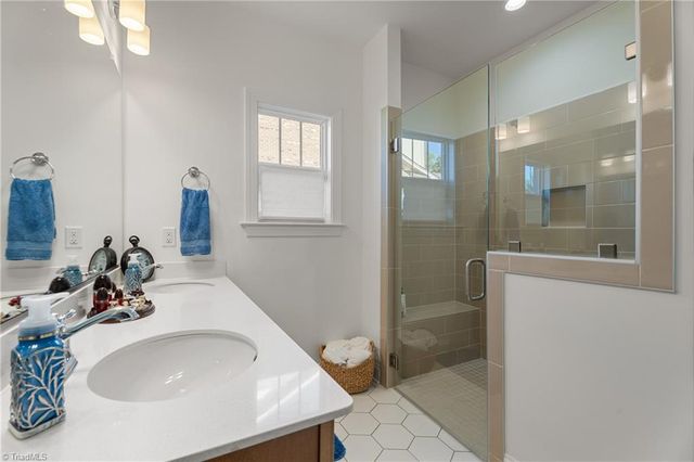 1003 Beechcrest Drive, Kernersville, NC 27284