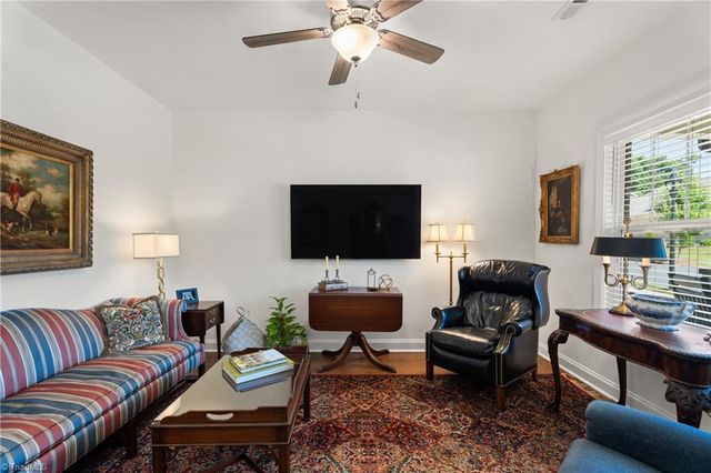 1003 Beechcrest Drive, Kernersville, NC 27284