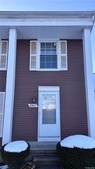 23647 Stonehenge Boulevard, Novi, MI 48375