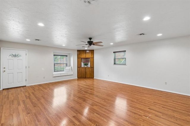 5005 NW 62nd Terrace, Oklahoma City, OK 73122