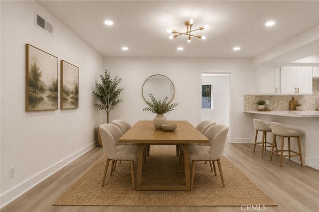 2122 W Chalet, Anaheim, CA 92804