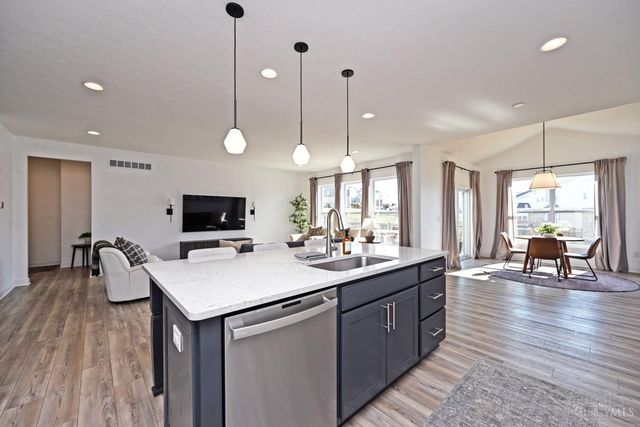 9582 Opal Lane, West Chester, OH 45241