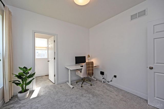 9582 Opal Lane, West Chester, OH 45241