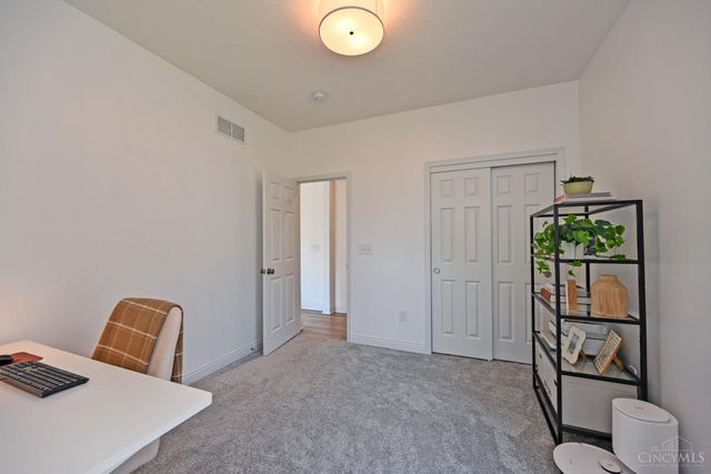 9582 Opal Lane, West Chester, OH 45241