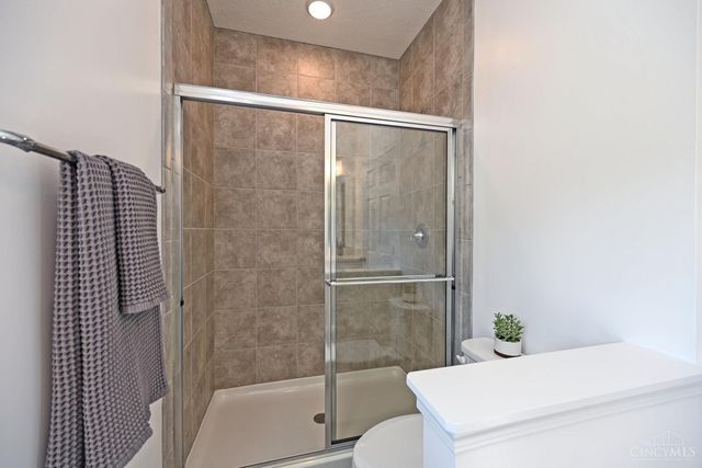 9582 Opal Lane, West Chester, OH 45241