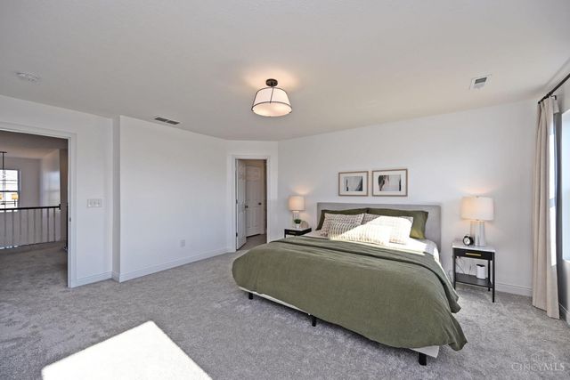 9582 Opal Lane, West Chester, OH 45241