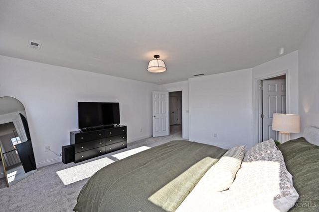 9582 Opal Lane, West Chester, OH 45241