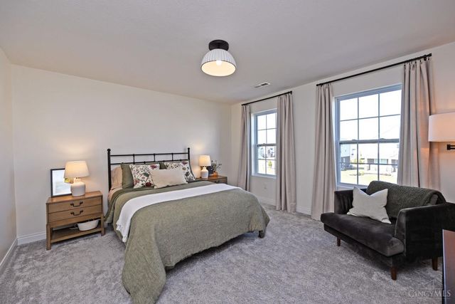 9582 Opal Lane, West Chester, OH 45241