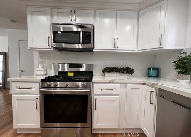 7 Swift Court 210, Newport Beach, CA 92663