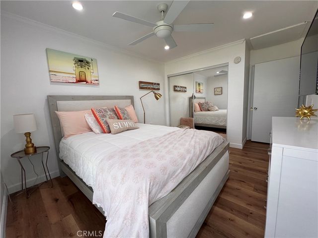 7 Swift Court 210, Newport Beach, CA 92663