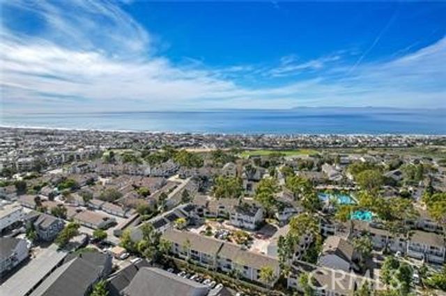 7 Swift Court 210, Newport Beach, CA 92663
