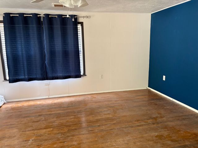 601 S Richmond Ave, Wichita, KS 67213