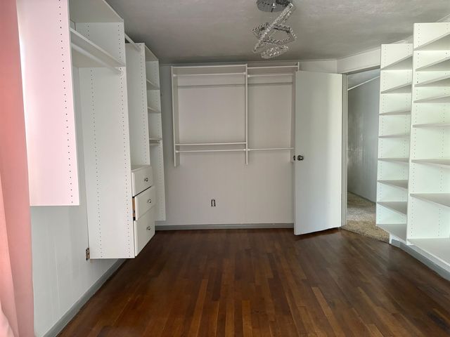 601 S Richmond Ave, Wichita, KS 67213