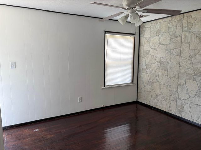 601 S Richmond Ave, Wichita, KS 67213