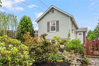 84 Ash Avenue, Cranston, RI 02910