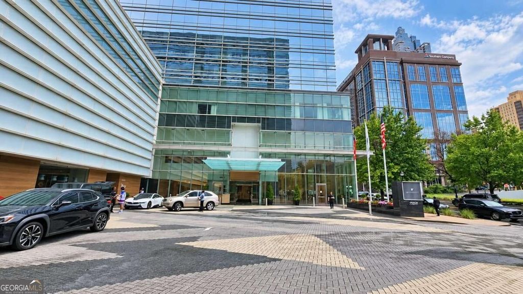 45 Ivan Allen Jr Boulevard NW 2404, Atlanta, GA 30308 — exterior