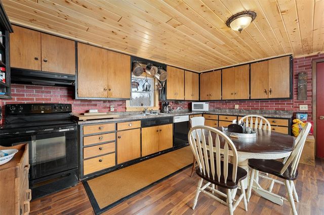 12095 County Highway Ee, Cadott, WI 54727