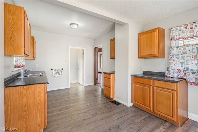 4303 Birchwood Avenue, Ashtabula, OH 44004