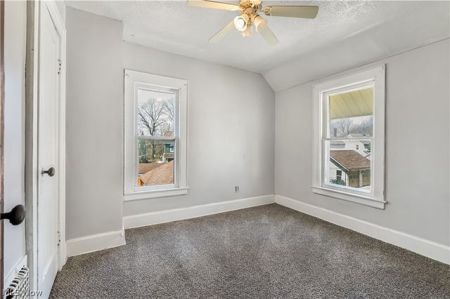 4303 Birchwood Avenue, Ashtabula, OH 44004