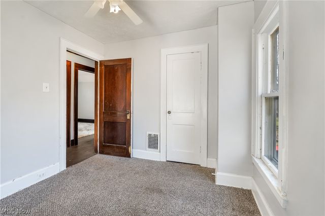 4303 Birchwood Avenue, Ashtabula, OH 44004