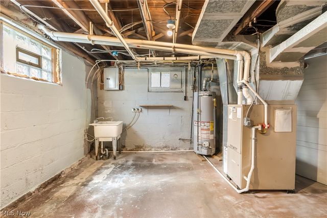 4303 Birchwood Avenue, Ashtabula, OH 44004