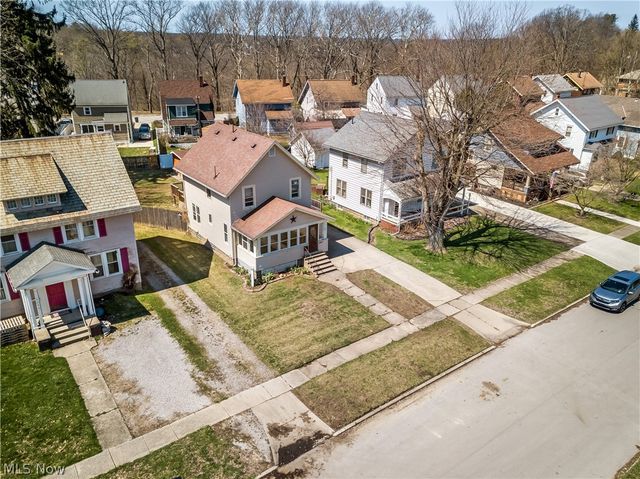 4303 Birchwood Avenue, Ashtabula, OH 44004