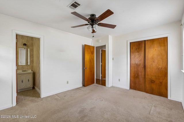 202 Hunter Drive, Ocean Springs, MS 39564