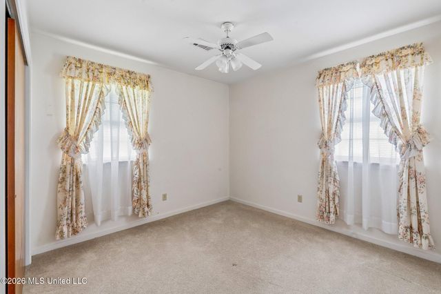202 Hunter Drive, Ocean Springs, MS 39564