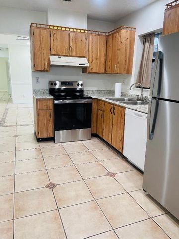 5318 Garden Hills Circle 39-A, West Palm Beach, FL 33415