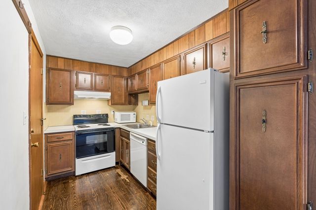120 Parker St 24, Acton, MA 01720