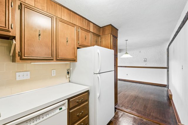 120 Parker St 24, Acton, MA 01720