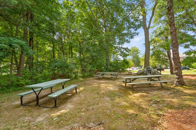 120 Parker St 24, Acton, MA 01720