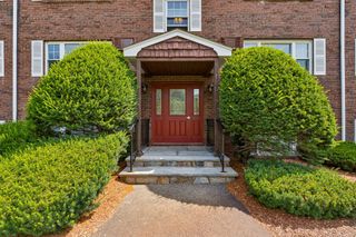 120 Parker St 24, Acton, MA 01720