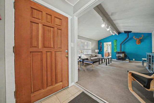 26890 Silver Dr, Pioneer, CA 95666