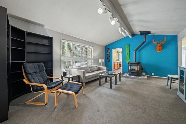 26890 Silver Dr, Pioneer, CA 95666