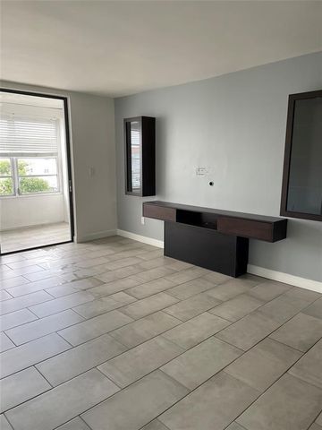 2850 Somerset Drive 404l, Lauderdale Lakes, FL 33311