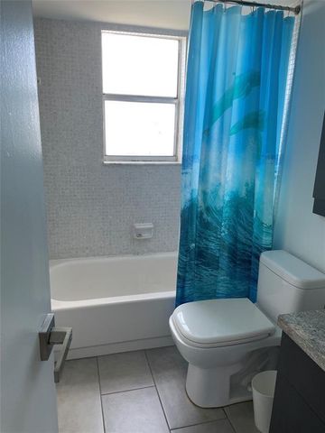 2850 Somerset Drive 404l, Lauderdale Lakes, FL 33311