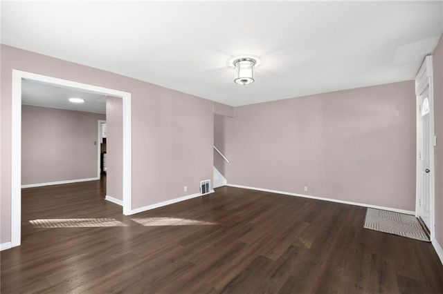 282 S Coy Street, Kansas City, KS 66101