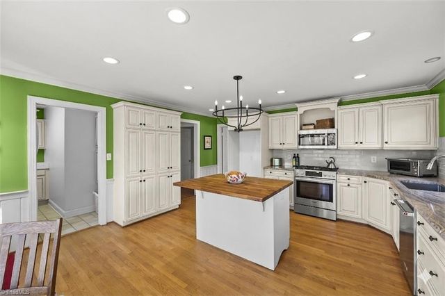 3440 Pennington Lane, Winston-salem, NC 27106