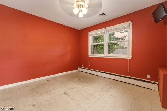 41 Sycamore Ave, Berkeley Heights Twp., NJ 07922