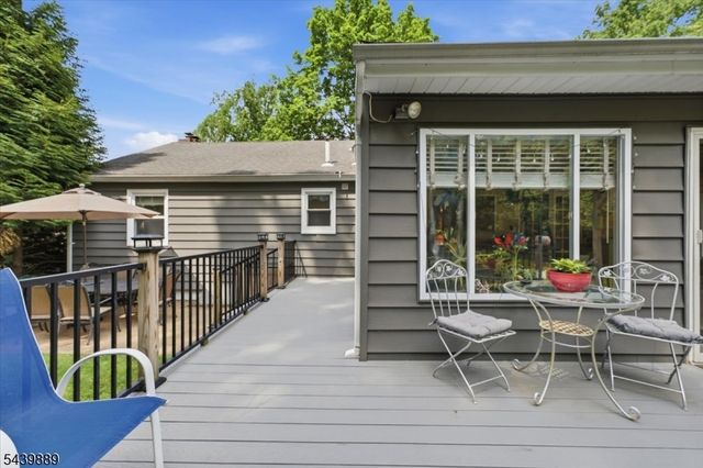 41 Sycamore Ave, Berkeley Heights Twp., NJ 07922