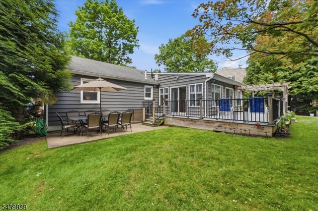 41 Sycamore Ave, Berkeley Heights Twp., NJ 07922