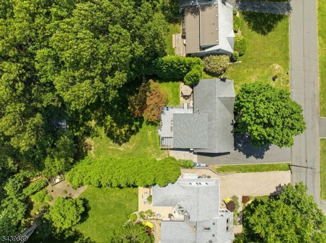 41 Sycamore Ave, Berkeley Heights Twp., NJ 07922