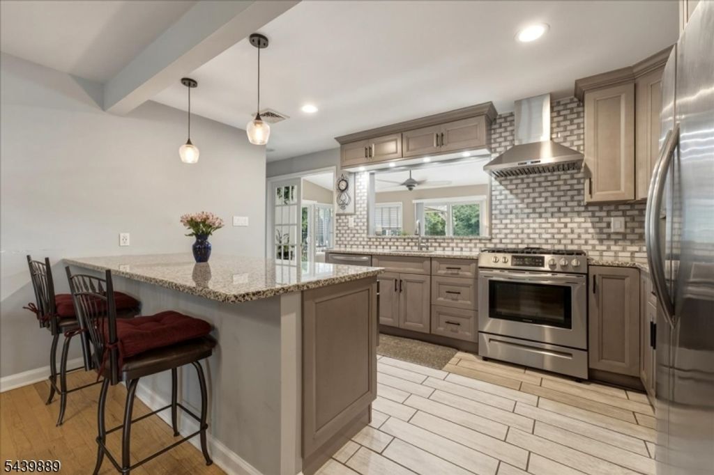 41 Sycamore Ave, Berkeley Heights Twp., NJ 07922 — photo 5