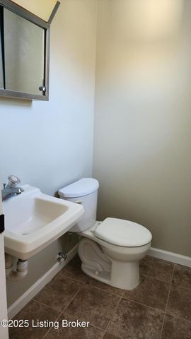 3013 S Woodland, Radcliff, KY 40160