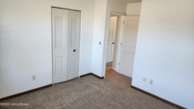 3013 S Woodland, Radcliff, KY 40160