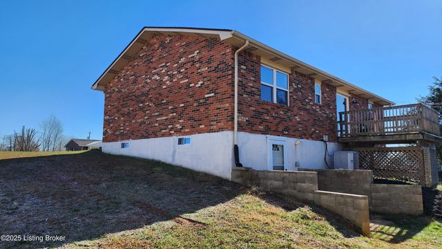 3013 S Woodland, Radcliff, KY 40160