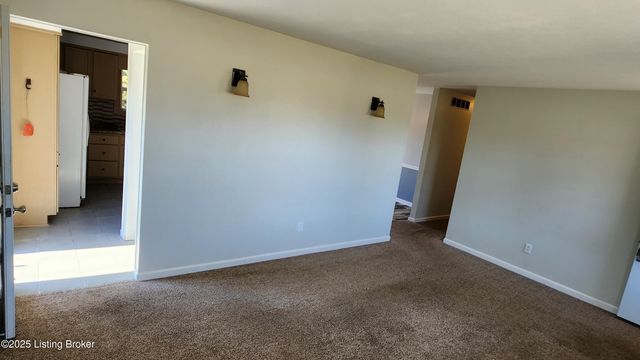 3013 S Woodland, Radcliff, KY 40160