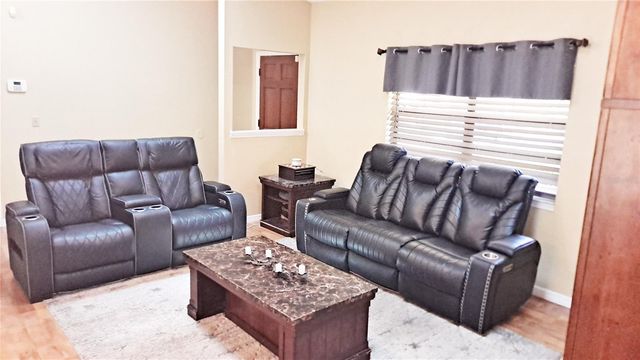 25930 SACKAMAXON DRIVE, Sorrento, FL 32776