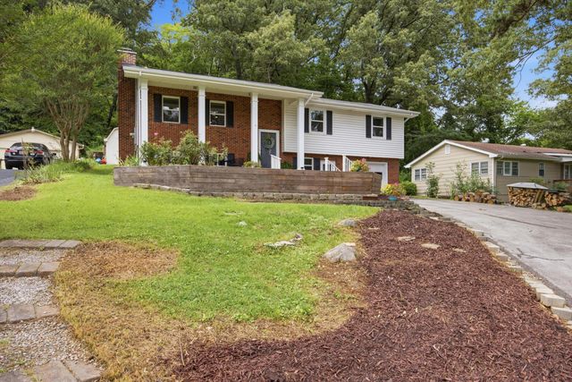 1025 S Seminole Drive, Chattanooga, TN 37412